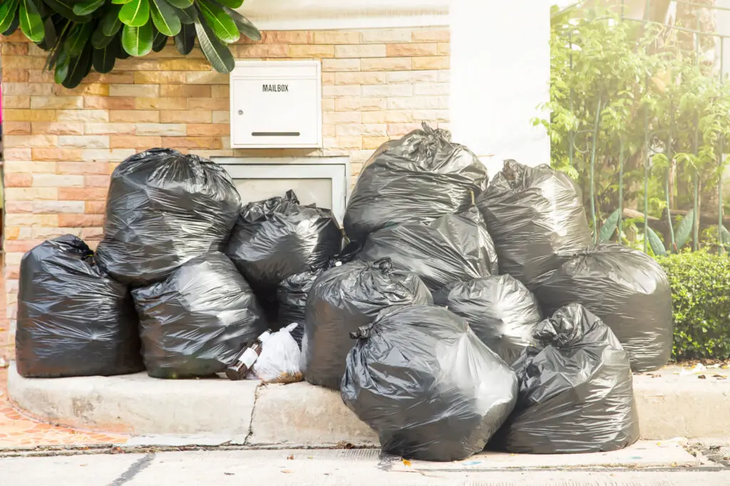 Residential junk removal in Melbourne — The Junk Crew