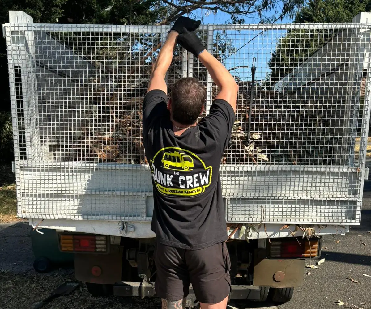 Rubbish removal in Melbourne — The Junk Crew